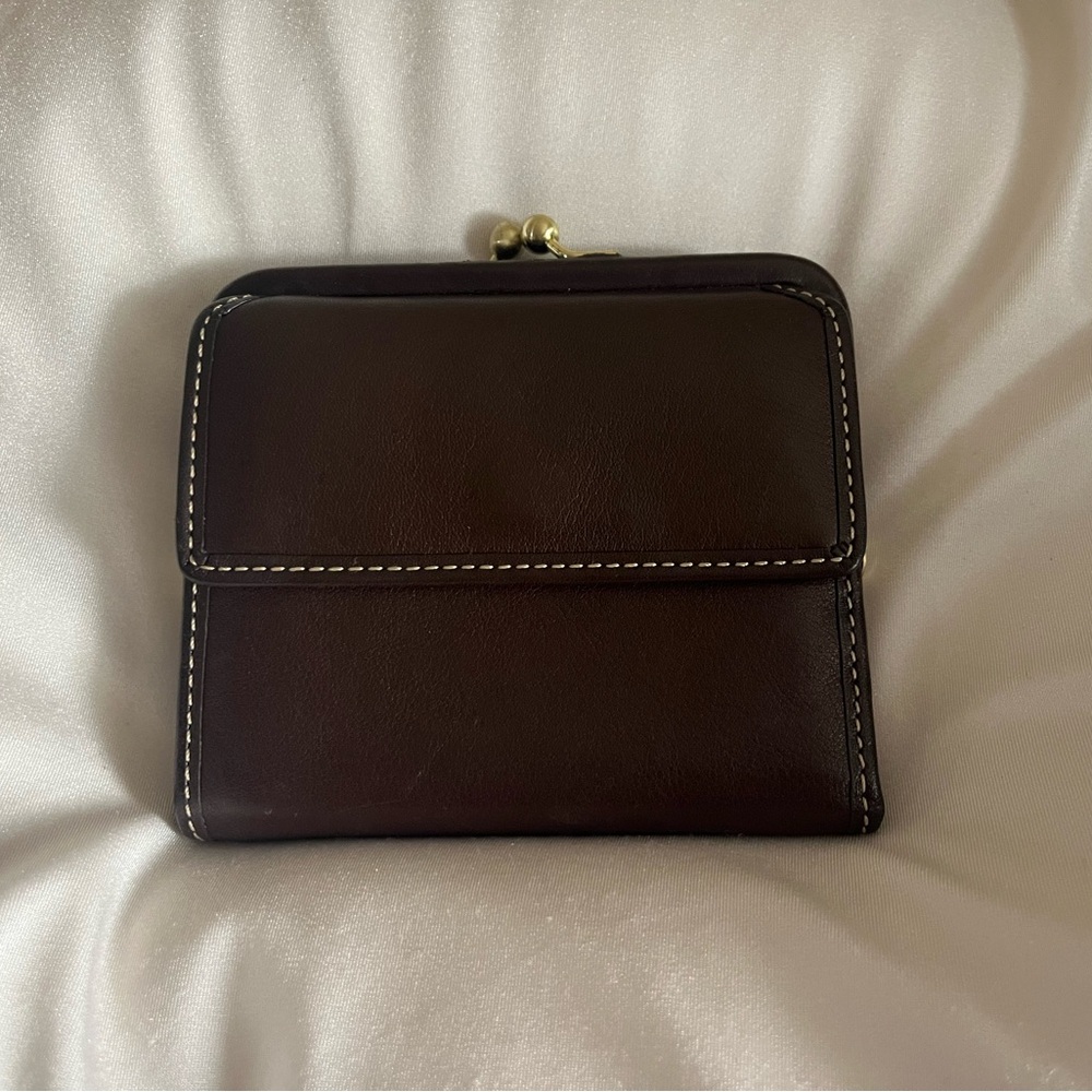 Coach Vintage Kiss Lock Brown Leather Wallet